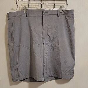 Mens‎ light gray shorts